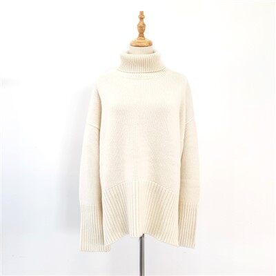 Modny kaszmirowy sweter z golfem