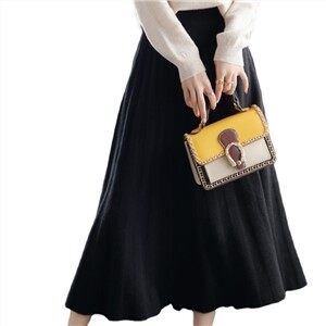 دامن چین دار پشمی