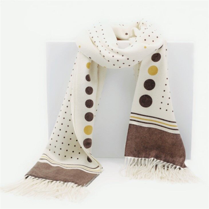 syal kasmir polkadot