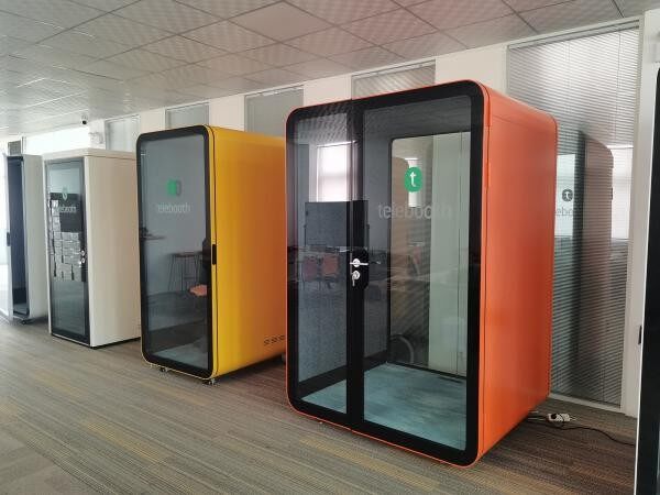Modern Acoustic 1-2 Person Office Cabin