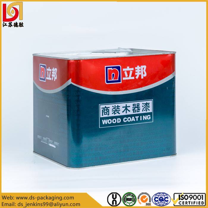 Metal Pail with Lid (1)