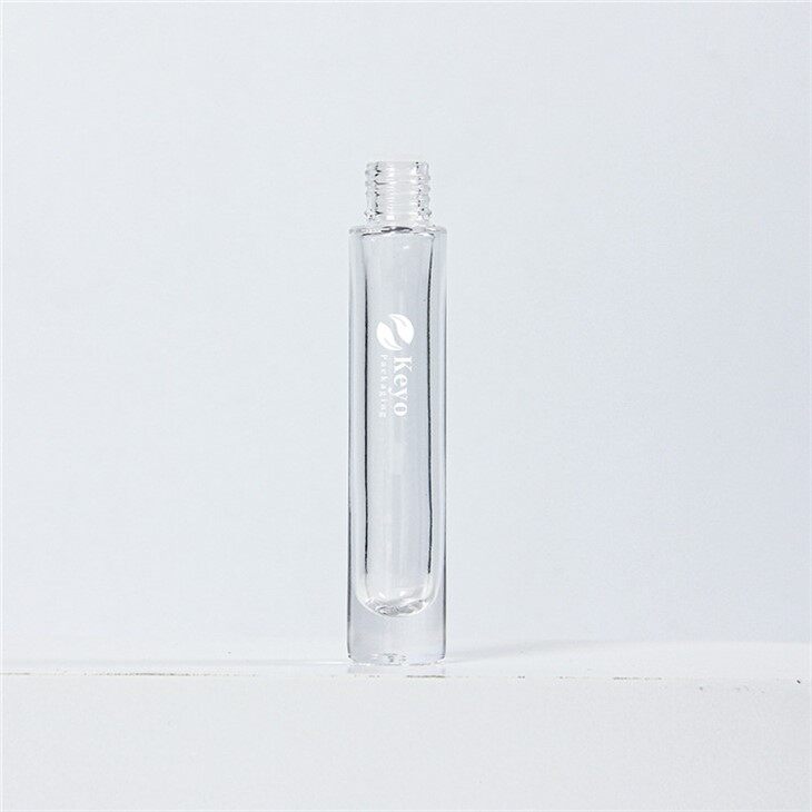 6ml glass lip gloss  (2)