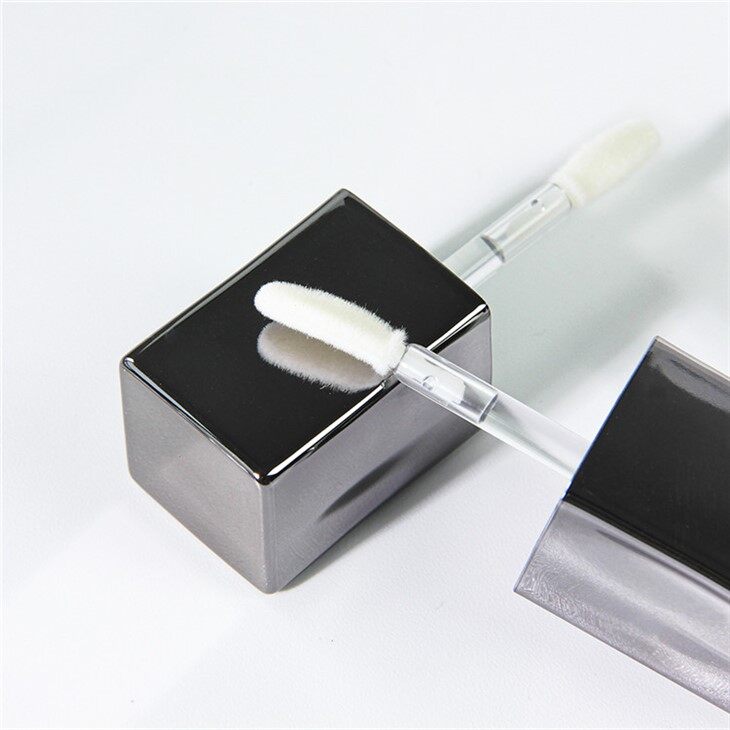 Square lip gloss tube (10)