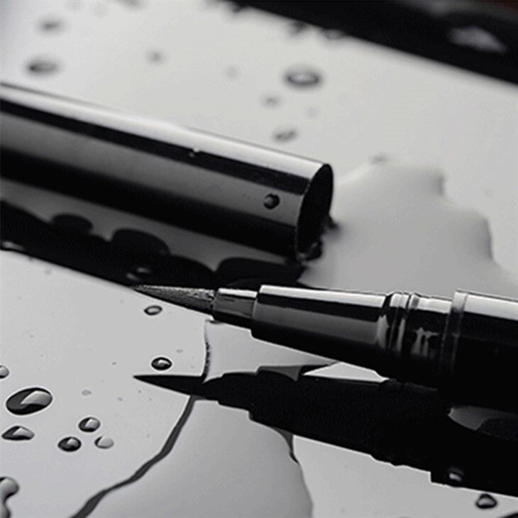 Smudge Proof Eyeliner