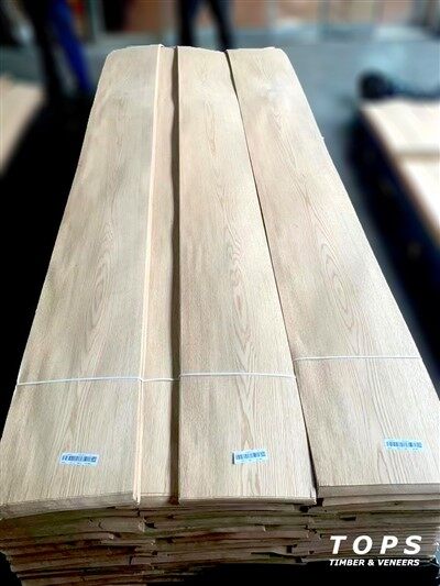Premium American Red Oak Veneer For High-End Furniture factory