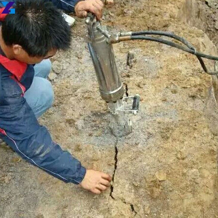 hydraulic-stone-splitter