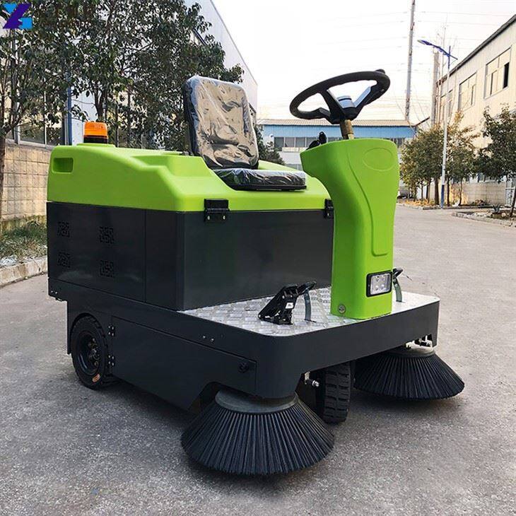 parking-lot-street-sweeper-for-sale