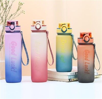 BPA tasuta spordi veepudelid õlgedega