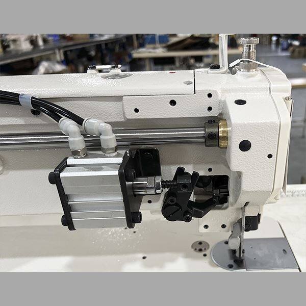 1-needle 18 Inch Long Arm Triple Feed and Walking Foot Leather Sewing Machine best