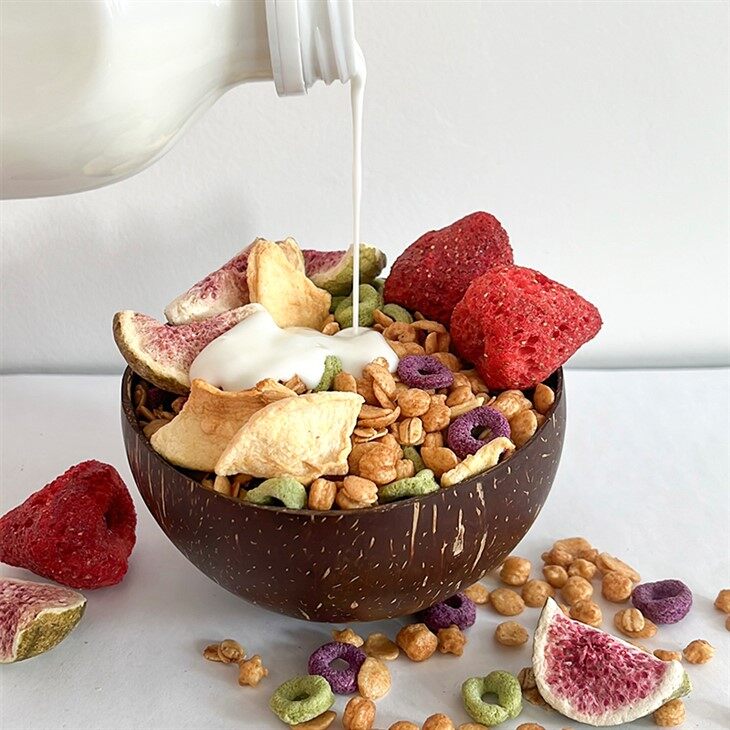 Freeze-Dried Fruit Granola