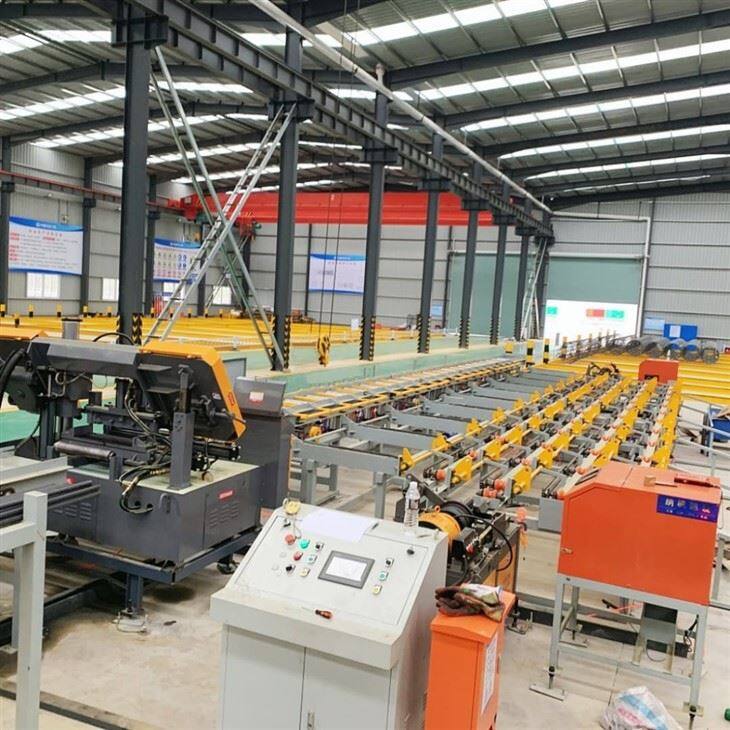 Комбинированный станок для резки стальных прутков, нарезания резьбы и шлифования