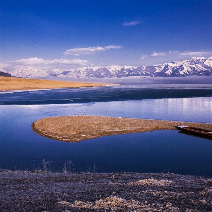 Special double decker train with distinctive features