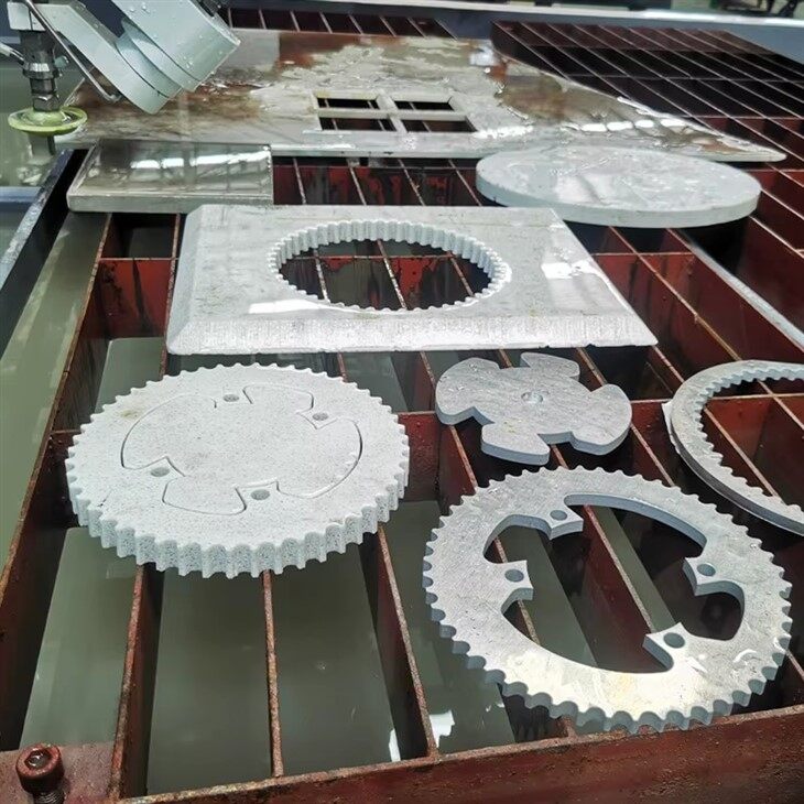 Cut aluminium materials