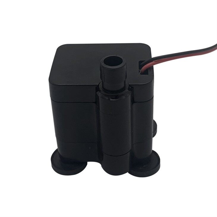 high-efficiency brushless DC submersible pump