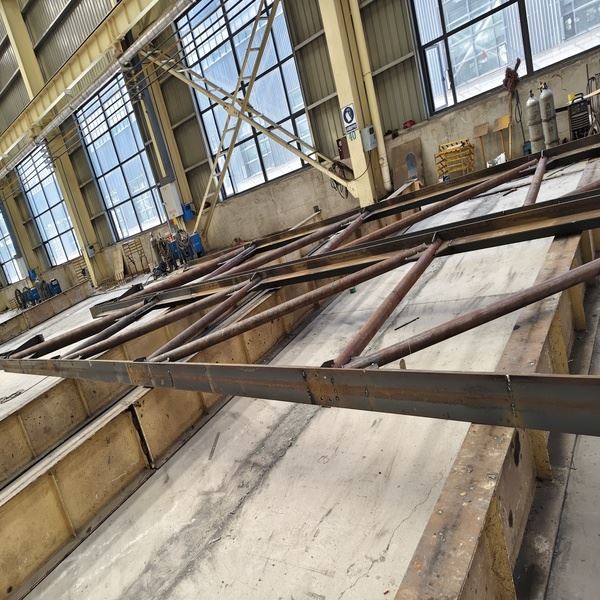 Customizable Structural Steel Lattice Columns factory