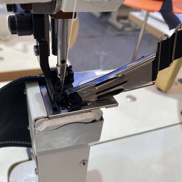 146 & 199 Post Bed Version Zigzag Sewing Machine suppliers