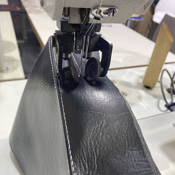 Post Bed Upholstery Zigzag Sewing Machine factory