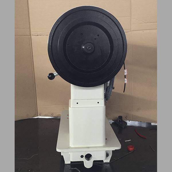 Two Needle Post Bed Ornamental Sewing Machines for Leather Products factory