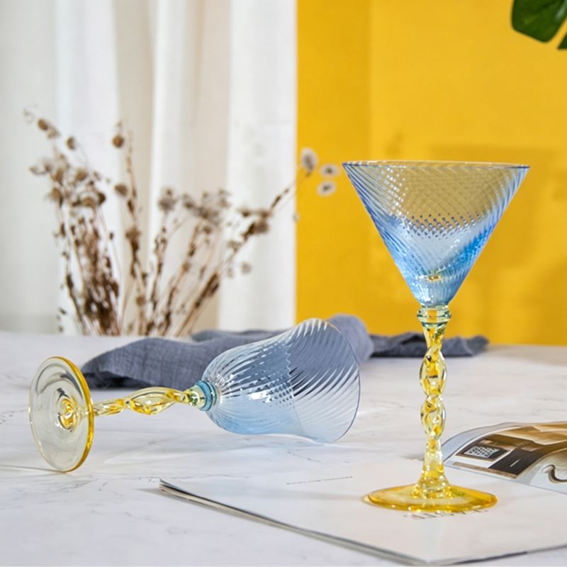 Blue White Wine Glasses suppliers