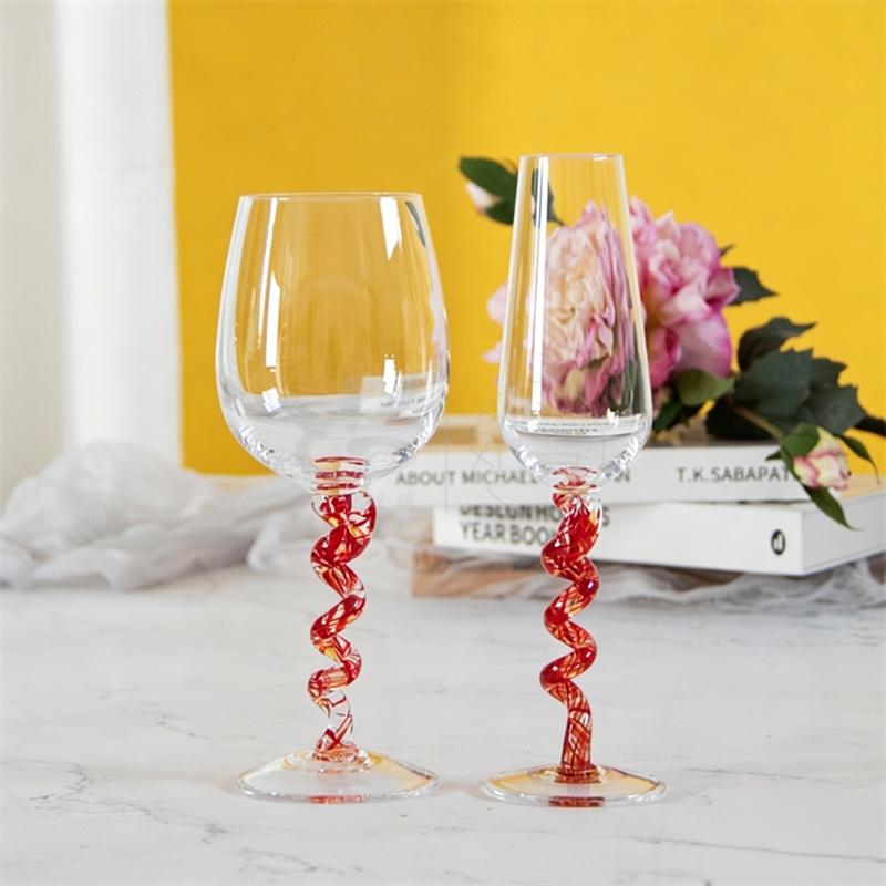 Hand Blown Red Wine Glasses suppliers