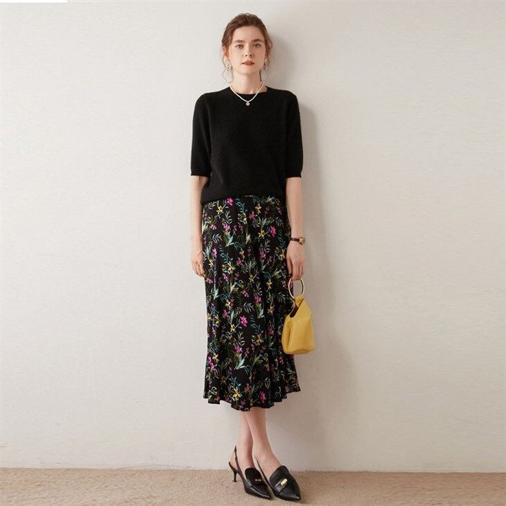 Crewneck Short Sleeve Knitted Cashmere Wool Sweater Women