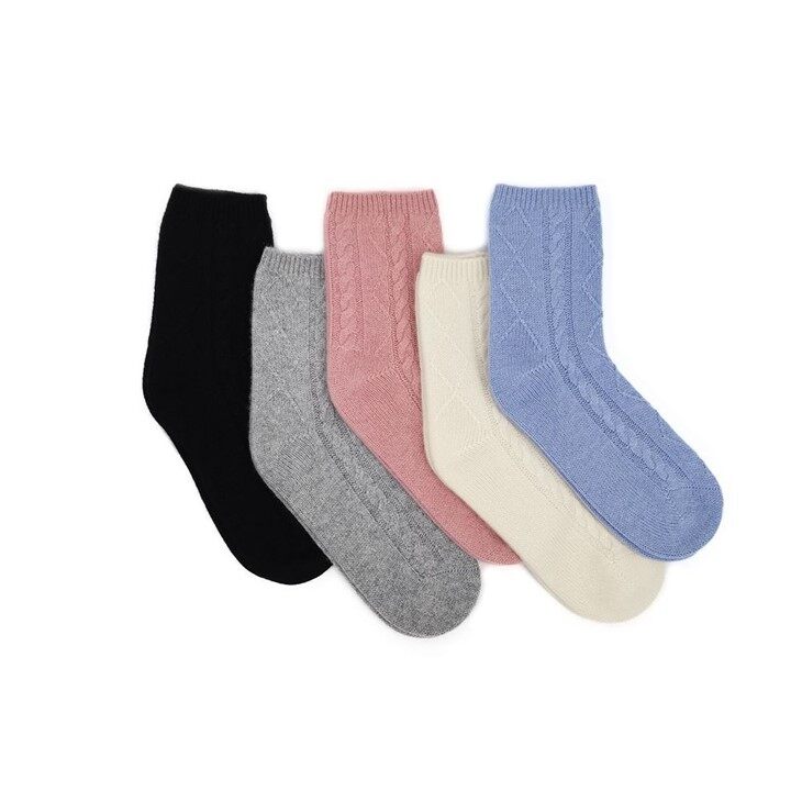Custom Women Cable Knitted Winter Warm Soft 100% Cashmere Socks
