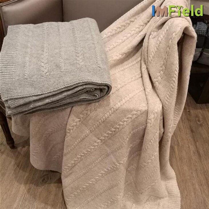 Luxury Thick Wool Cashmere Cable Chunky Knitted Throw Blanket