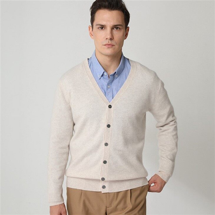 Férfi V nyakú kasmír kardigán pulóver