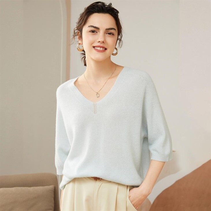 Short Sleeve V Neck Large Size Women Cashmere Sweater