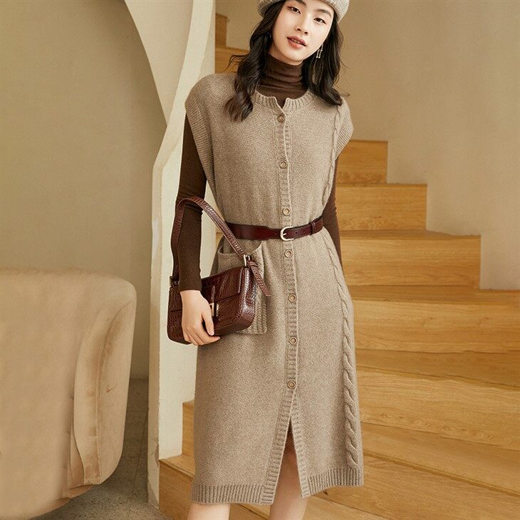 Ujjatlan, egysoros kasmír kardigán ruha