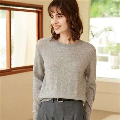 100 kaszmirowych swetrów z okrągłym dekoltem, damskich