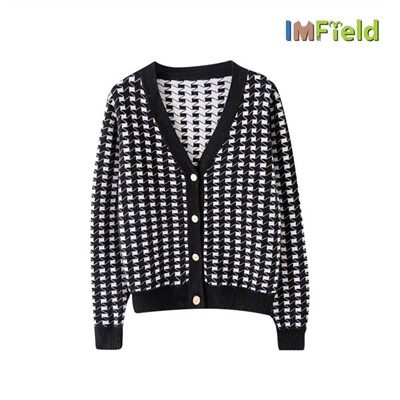 Personalizowany sweter z kaszmiru w czystym kolorze