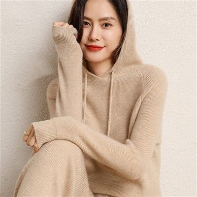 Damska wełniana bluza z kapturem