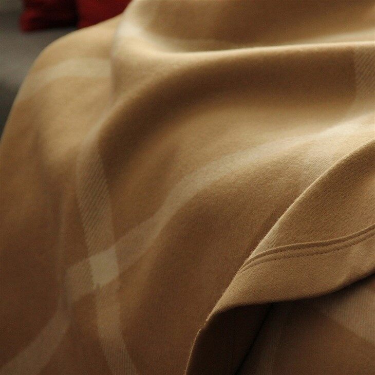 Washable King Size Thick Wool Blanket