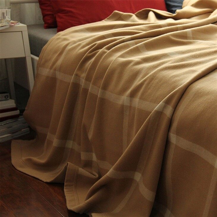 Washable King Size Thick Wool Blanket