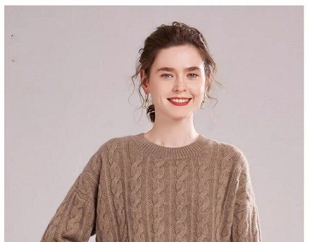 Wholesale Custom Cashmere Wool Long Sleeve Cable Knit Sweater For Woman