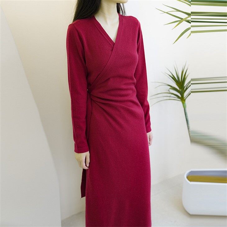 Woman Knitted Long Cashmere Sweater Dress