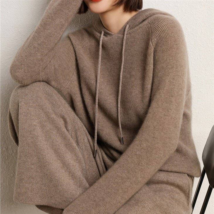 Womans Wool Pullover Hoody