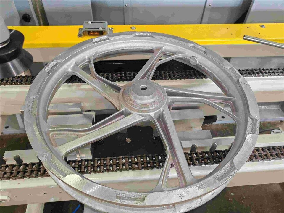 Riser Cut Machine For Motorcycle Wheel