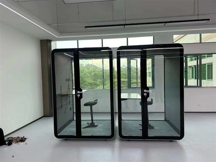 Modern Acoustic 1-2 Person Office Cabin