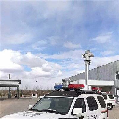 Pal telescòpic muntat en vehicle