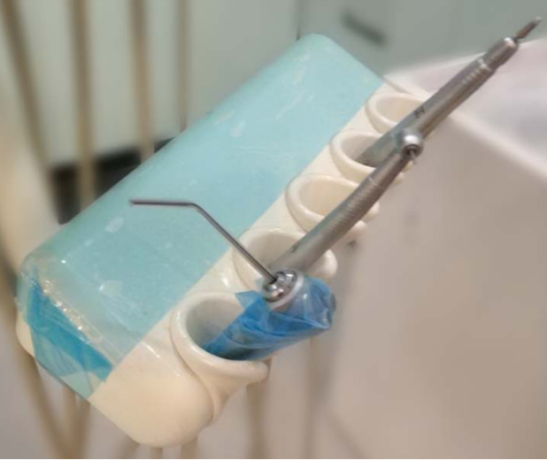The Disposable Isolation Film For Dentistry