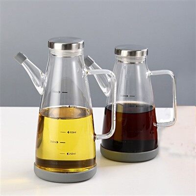 Rankomis išpūstas alyvuogių aliejaus dozatorius