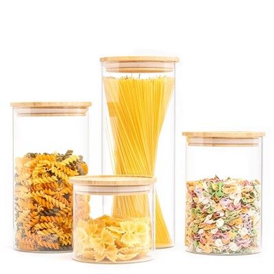 Stohovanie bambusových pohárov