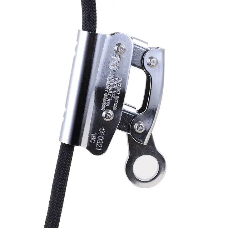 Metal rope holder