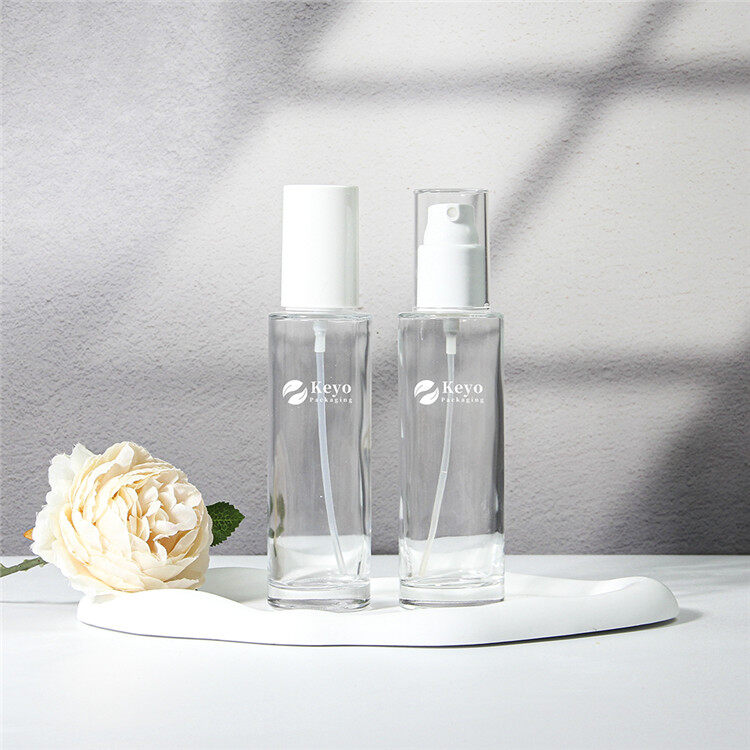 100ml skleněná lahvička s rozprašovačem