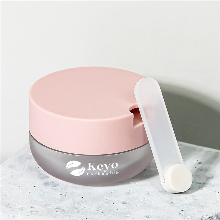 ظرف 10 گرمی درمان لب با قاشق