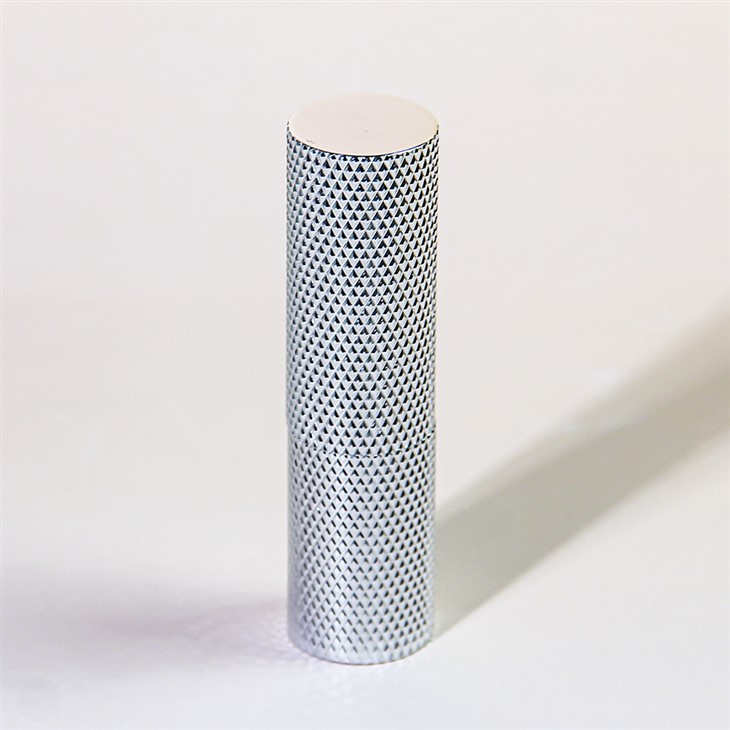 Ống son môi khắc nhôm