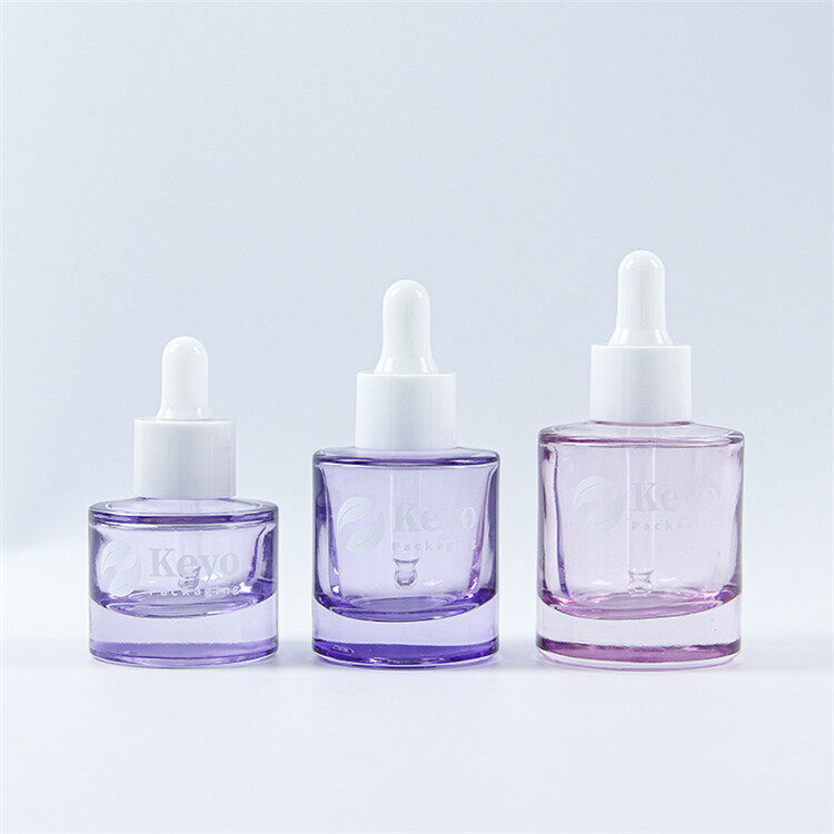 فاؤنڈیشن ڈراپر بوتل