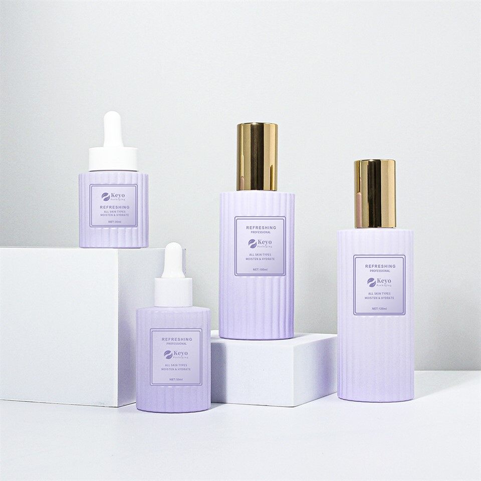 Húðumhirðuflaska úr gleri með dælu